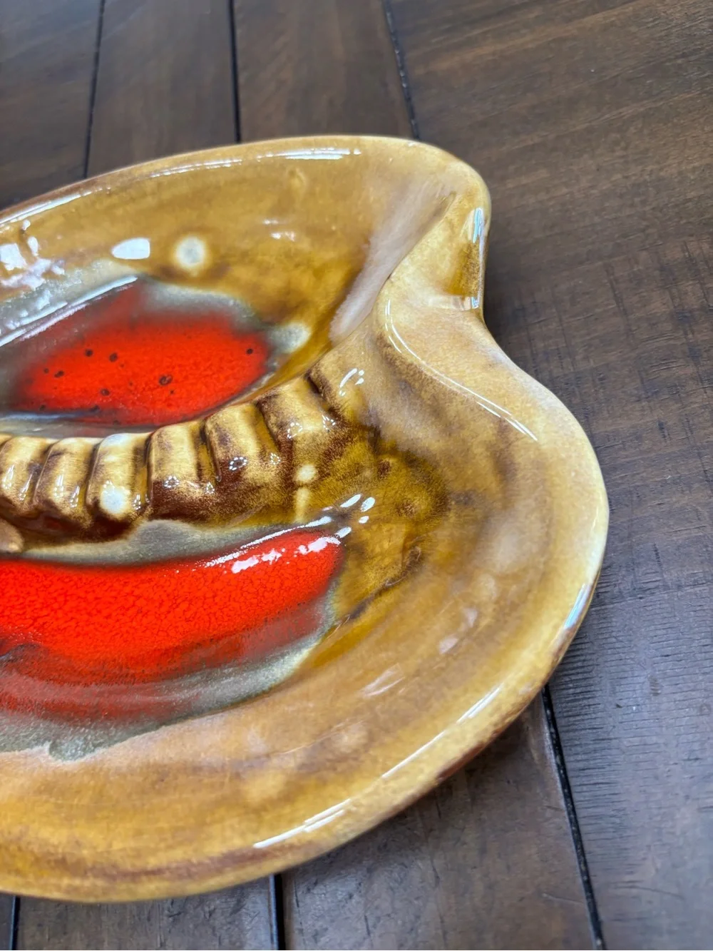 Mid century modern vintage California USA ceramic pottery ashtray